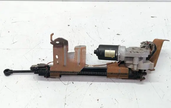 Chrysler Town u0026 Country V Tailgate/trunk/boot lift motor 04894596AB PN16915741AB