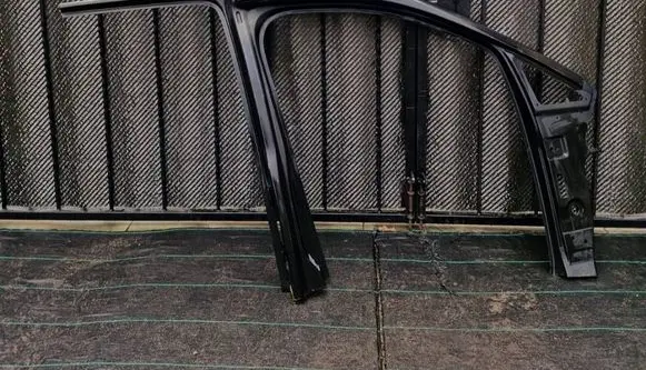 Volkswagen Caddy Front quarter panel 