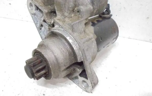 Skoda Fabia Mk1 (6Y) Starter motor 02T911023G