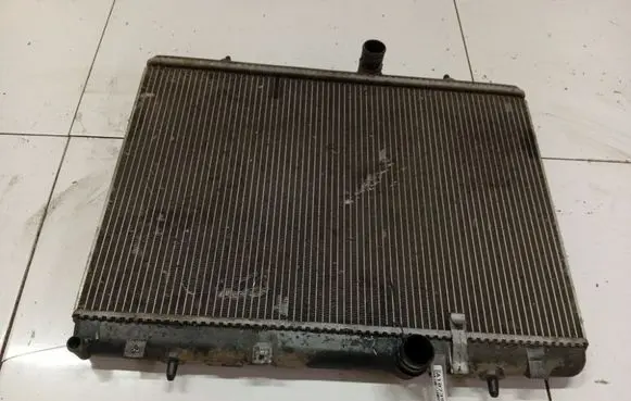 Citroen C4 I Picasso Coolant radiator