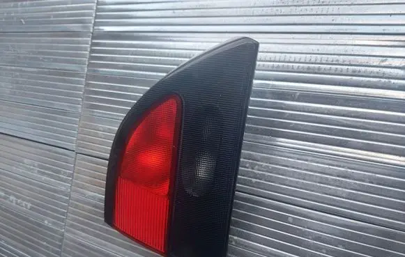 Renault Megane I Tailgate rear/tail lights