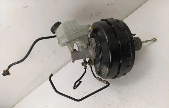 Opel Insignia A Brake booster 13228183