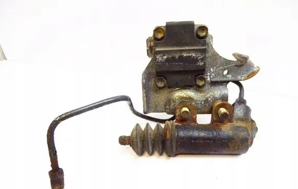 AC ME Brake power pressure regulator 31496-12020