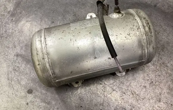 Audi A8 S8 D3 4E Vacuum air tank 4E0616203 15158000082 FL8246100