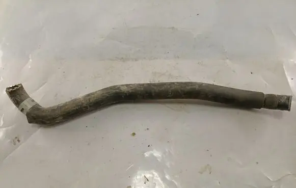 Mitsubishi Grandis Engine coolant pipe/hose