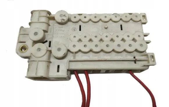 BMW 5 E39 Fuse box set 8370638