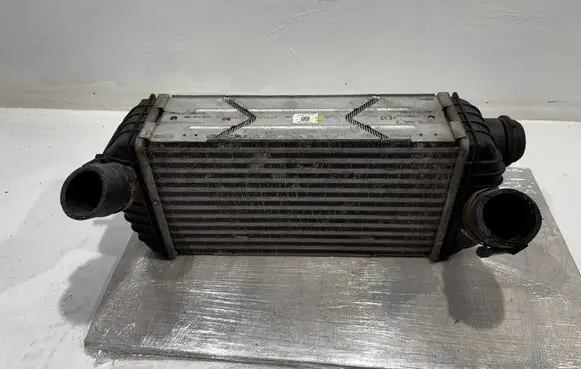 KIA Sportage Intercooler radiator 2827028743
