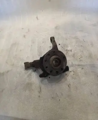 Opel Zafira A Front wheel hub