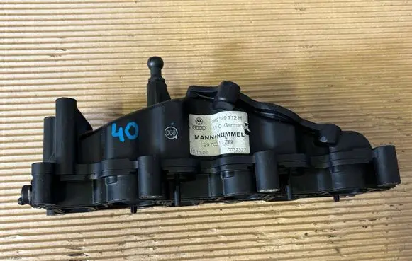 Volkswagen Phaeton Intake manifold 059129712H 2900310779