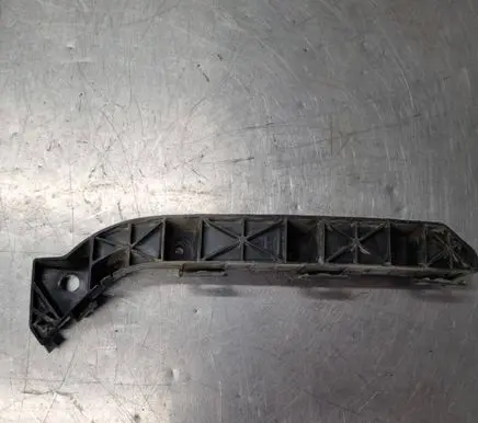 Hyundai i40 Front bumper mounting bracket 865163Z000