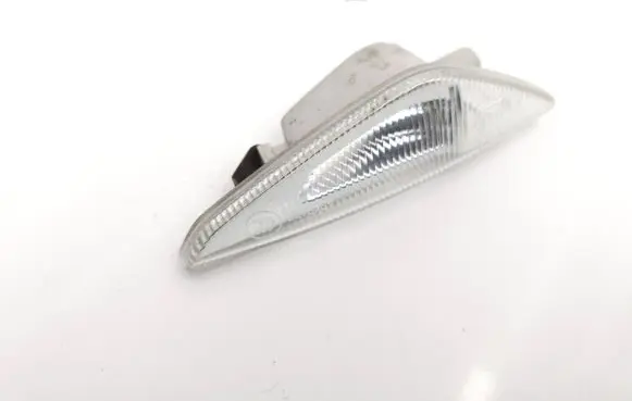 BMW X3 F25 Front fender indicator light 7267977