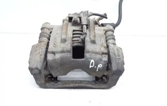 Mercedes-Benz Vaneo W414 Front brake caliper
