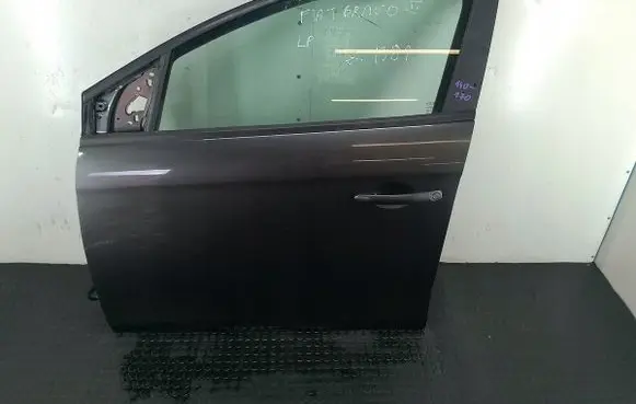 Fiat Bravo Front door