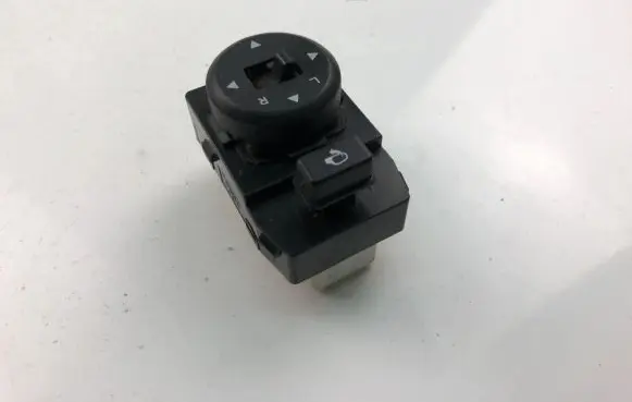 KIA Sorento Wing mirror switch 202008898