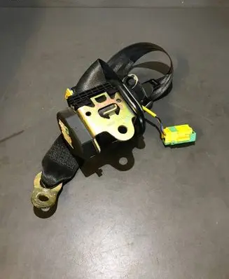 Volkswagen Touareg I Front seatbelt 560981601