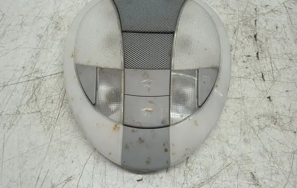 Mercedes-Benz E W211 Front seat light A2118202201