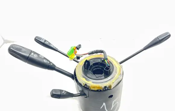 Mercedes-Benz CLS C219 Wiper turn signal indicator stalk/switch A2115403562
