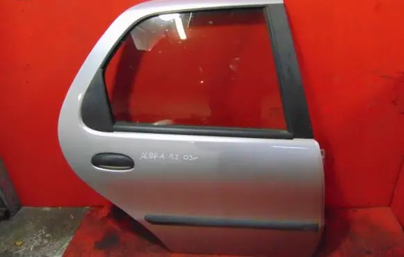 Fiat Albea Rear door