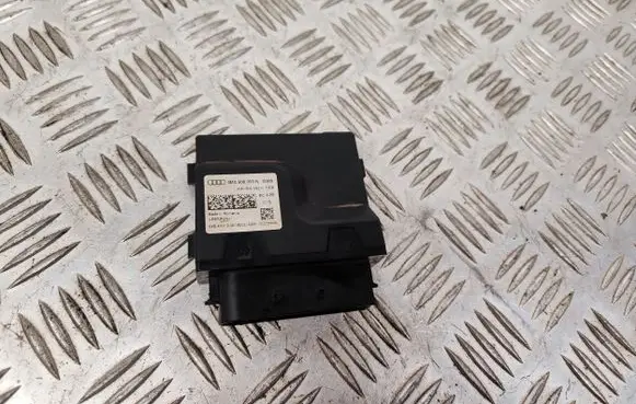 Audi Q7 4M Fuel injection pump control unit/module 4M0906093N