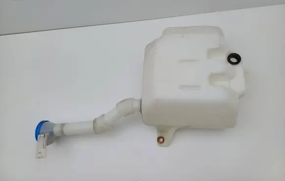Honda Accord Windshield washer fluid reservoir/tank 