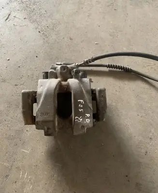 BMW X3 F25 Front brake caliper 34106790922 6790922