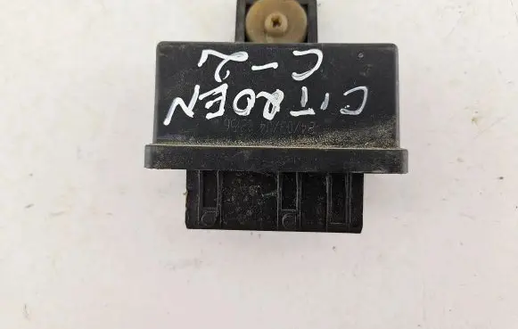 Citroen C2 Fuel injection pump control unit/module 240107