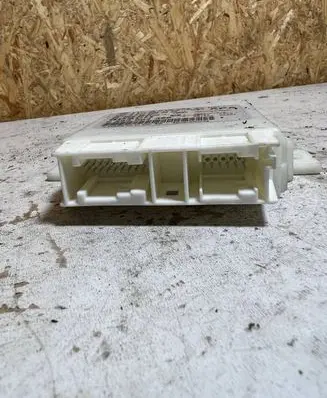 Mercedes-Benz E W212 Parking PDC control unit/module A2129003704 A2129023202 0263004366