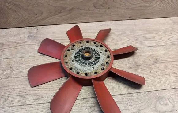 BMW 5 E39 Viscous fan clutch 1706619 6510300000 1284721400