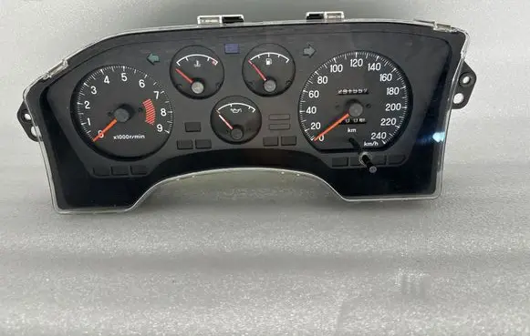 Mitsubishi Eclipse (D21A/D22A/D27A) Speedometer (instrument cluster) MB680845 TN1573105231