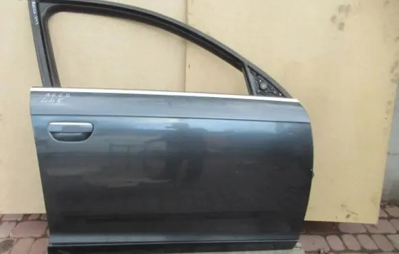 Audi A6 S6 C6 4F Front door