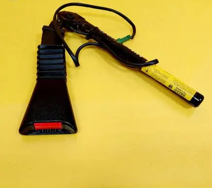 Opel Astra G Front seatbelt buckle 90560656