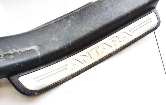 Opel Antara Rear sill trim cover 96630474