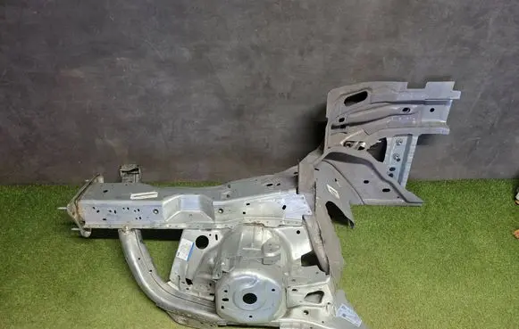 Ford Kuga III Front quarter panel LX6BS16A045PL 2797104