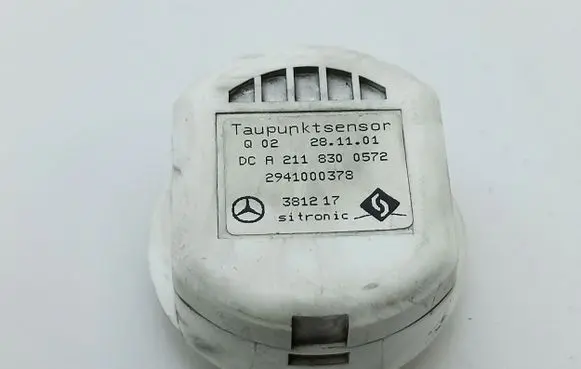 Mercedes-Benz C W203 Interior temperature sensor A2118300572
