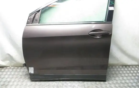 Honda CR-V Front door