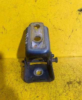 Peugeot 508 RXH Front door upper hinge 