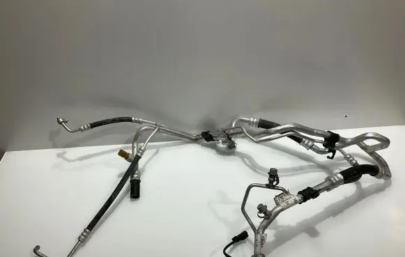 Tesla Model Y Air conditioning (A/C) pipe/hose 103796200G