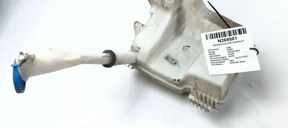 Ford Focus Windshield washer fluid reservoir/tank BV6117B613AC