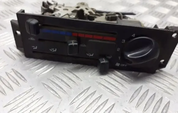 Mazda Demio Interior fan control switch 2061190