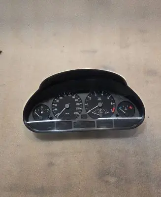 BMW 3 E46 Speedometer (instrument cluster) 1036017005 1031098170