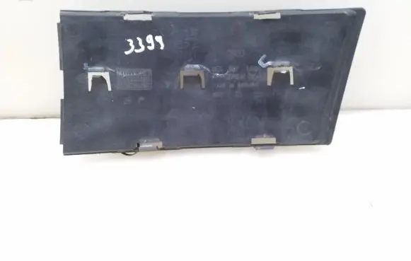 Audi A4 S4 B7 8E 8H Front bumper mounting bracket 8E0807152A