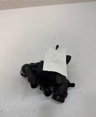 Land Rover Range Rover Evoque L551 Thermostat housing K4D38575AB 2831910047 K8D28B160BA