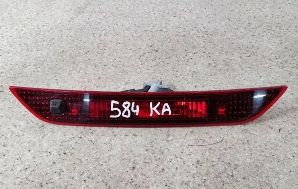Ford Ka Third/center stoplight E3B513A613C38 E3B513A613C