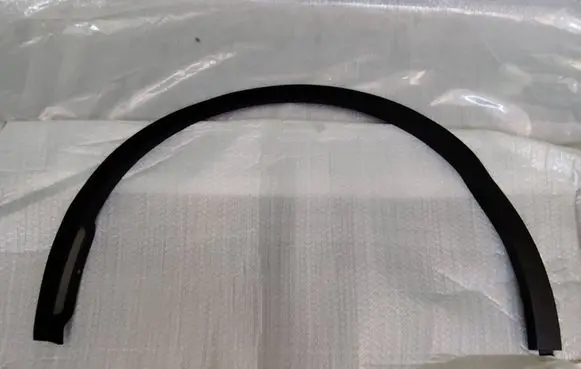 Tesla Model Y Fender trim (molding) 149416100B 149418500B