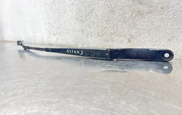 Opel Astra J Front wiper blade arm 13289890