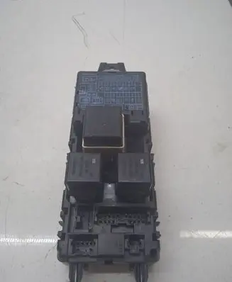 Mitsubishi Space Star Fuse module MB953355