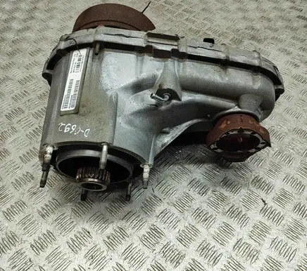 Dodge Nitro Gearbox transfer box case P52853452AB