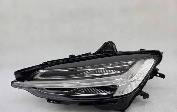 Volvo V60 Headlight/headlamp 32404681 SP32404681