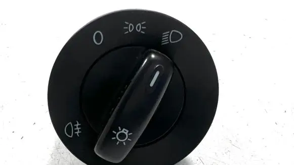 Volkswagen PASSAT B6 Light switch 1K0941431AH 1K0941431
