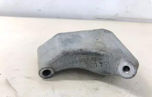 Mercedes-Benz E W211 A/C compressor mount bracket A6112340239